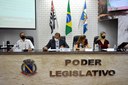 A mesa diretiva da Solenidade foi formada pelo presidente do Legislativo, vereador Zelão, a Prefeita de Votorantim Fabíola Alves da Silva Pedrico, a advogada Cristiane Scudeler Violino e o vice-presidente da Câmara, vereador Gaguinho. 