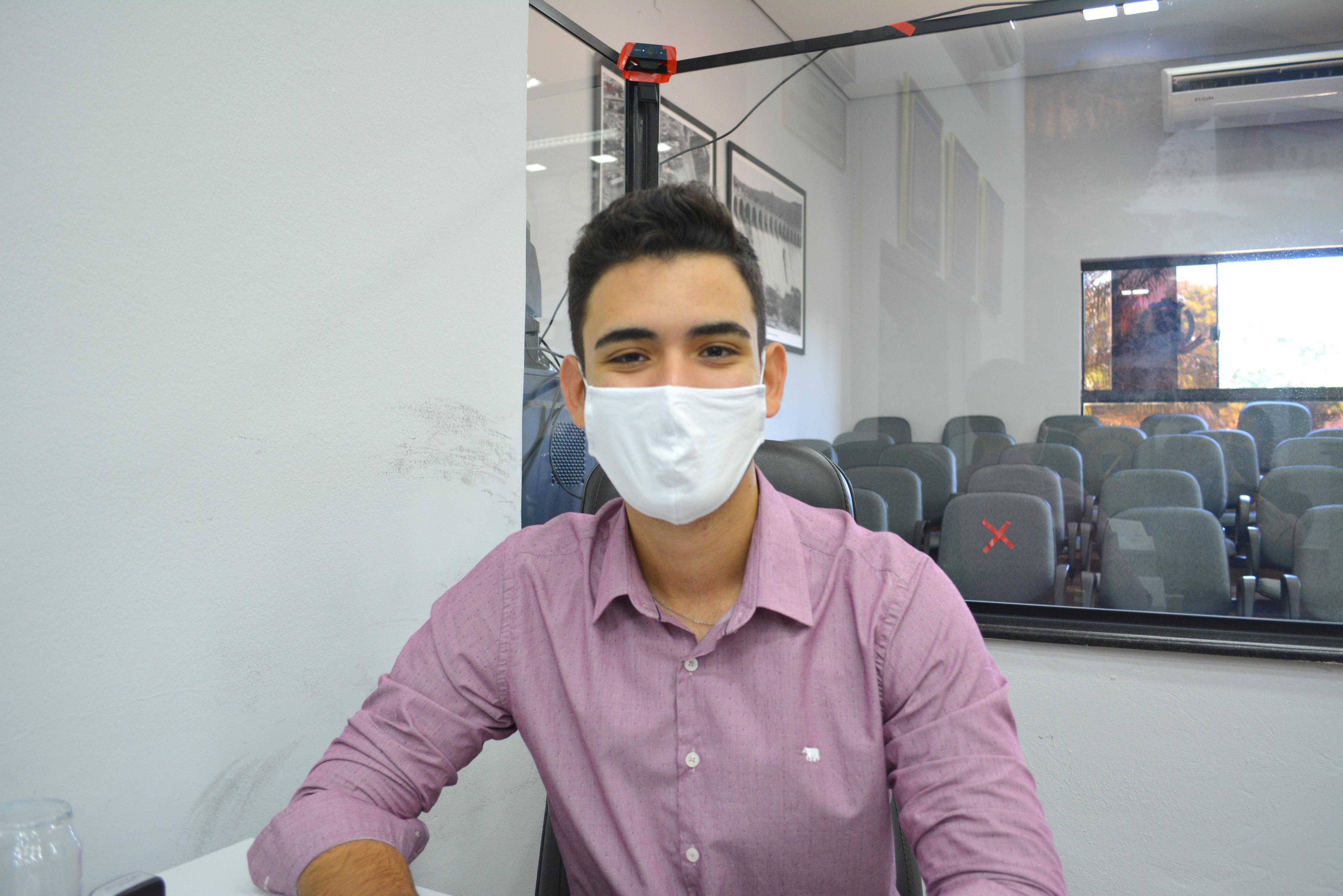 Retirado projeto que isenta estabelecimentos do setor de alimentos de tributos municipais em decorrência da pandemia COVID-19