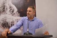 Aprovado projeto que obriga estabelecimentos públicos adotarem medidas de auxílio a mulheres em risco