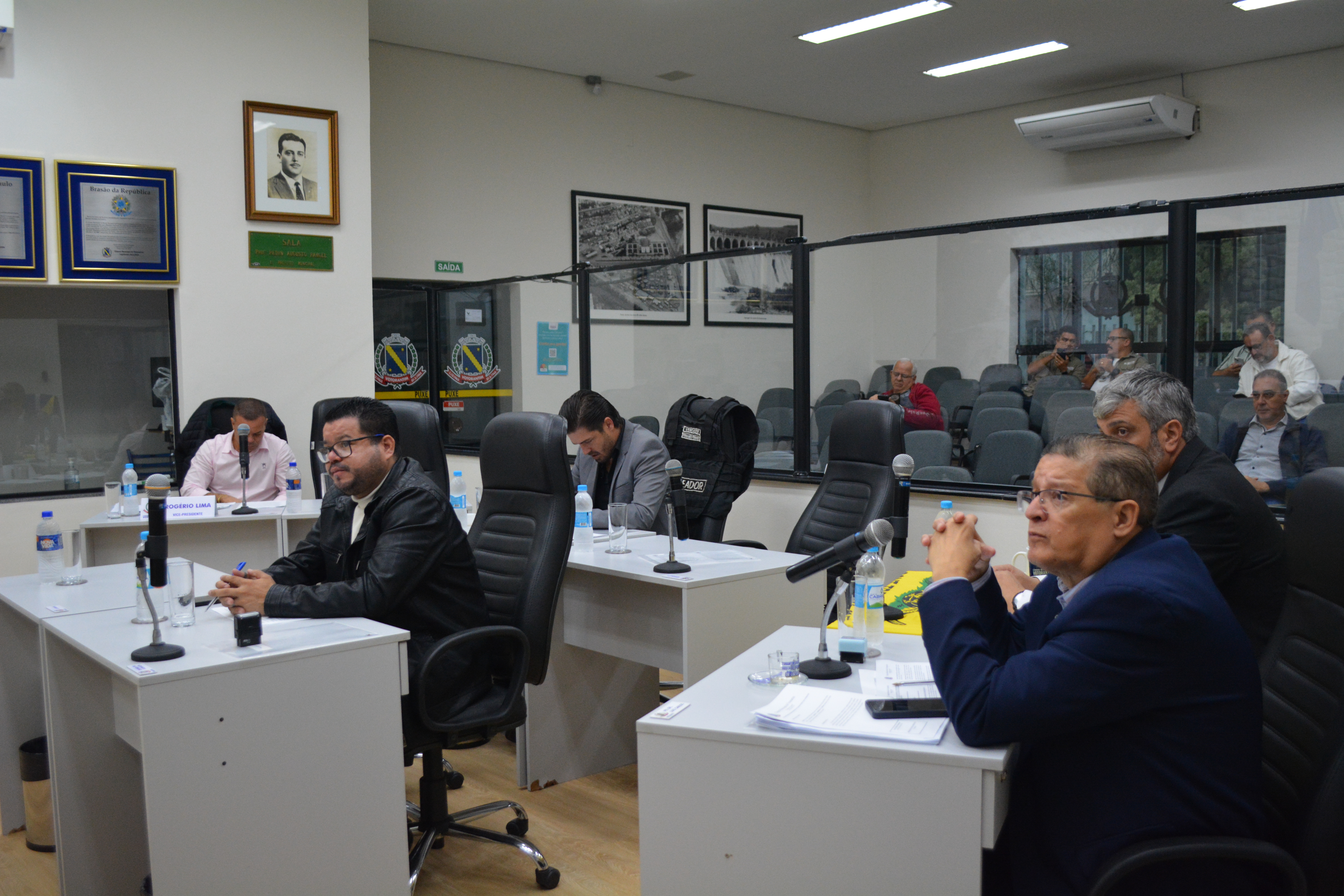 Câmara de Votorantim aprova dois projetos importantes durante a primeira sessão extraordinária do ano