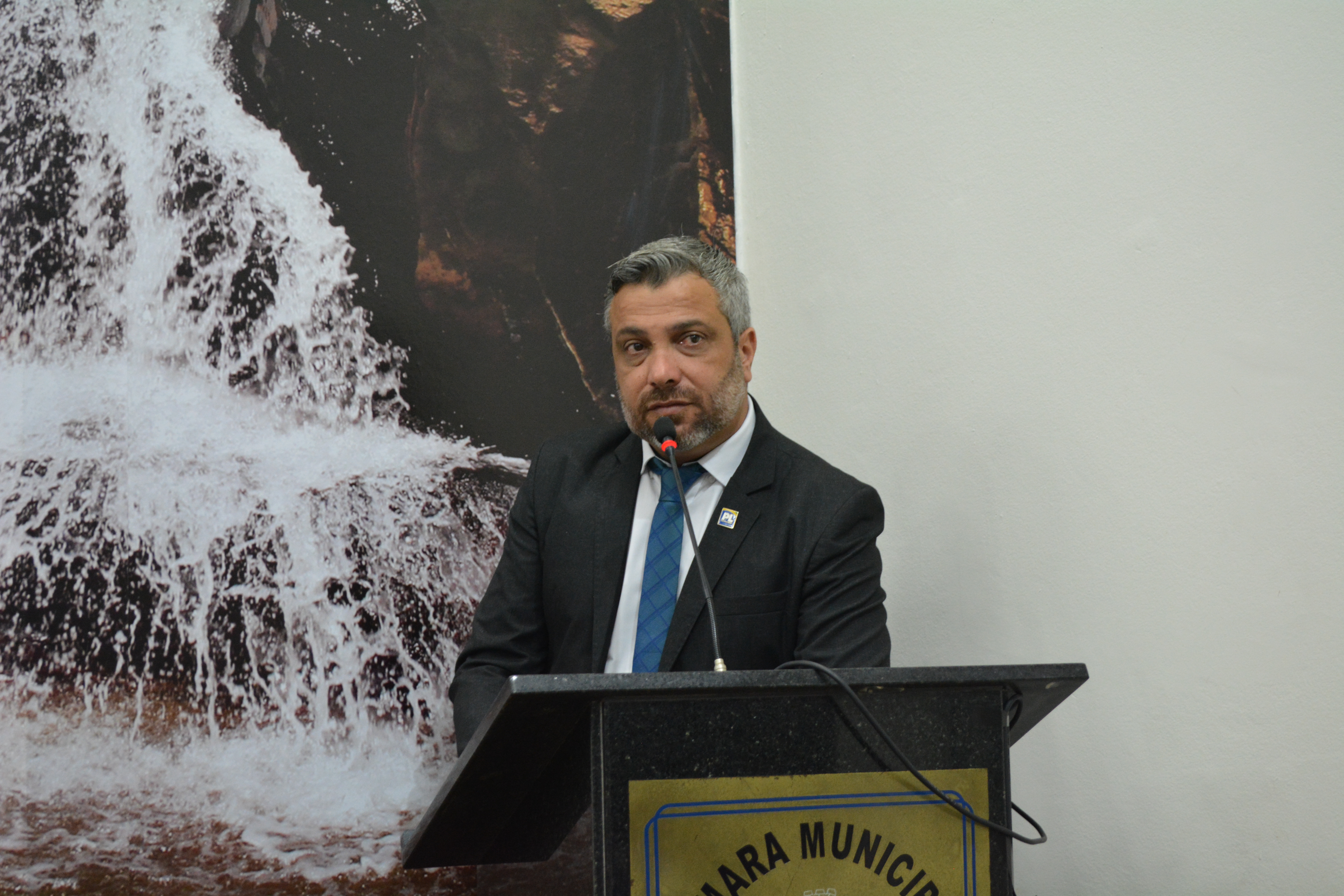 Câmara de Votorantim homenageia técnicos da Equipe Sparta por conquistas na luta de braço