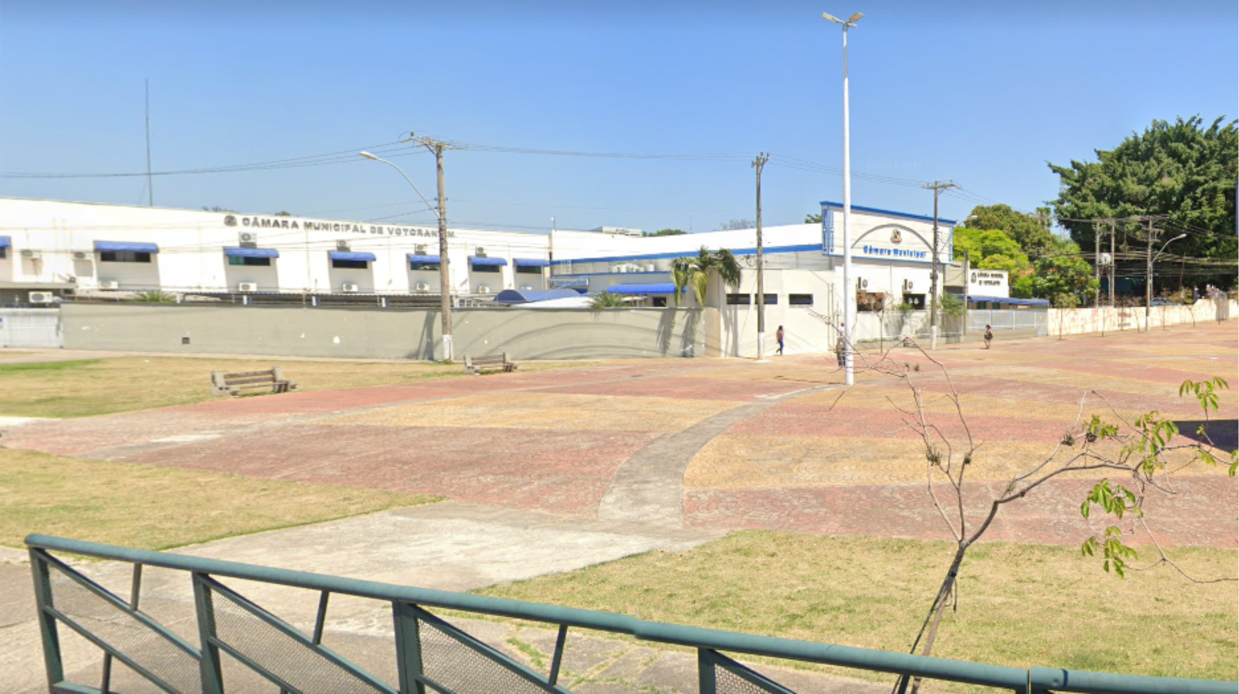 Câmara realiza a primeira sessão presencial após suspensão das atividades devido à fase emergencial do Plano São Paulo