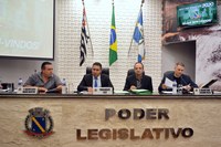 Câmara realiza primeira sessão legislativa de 2020