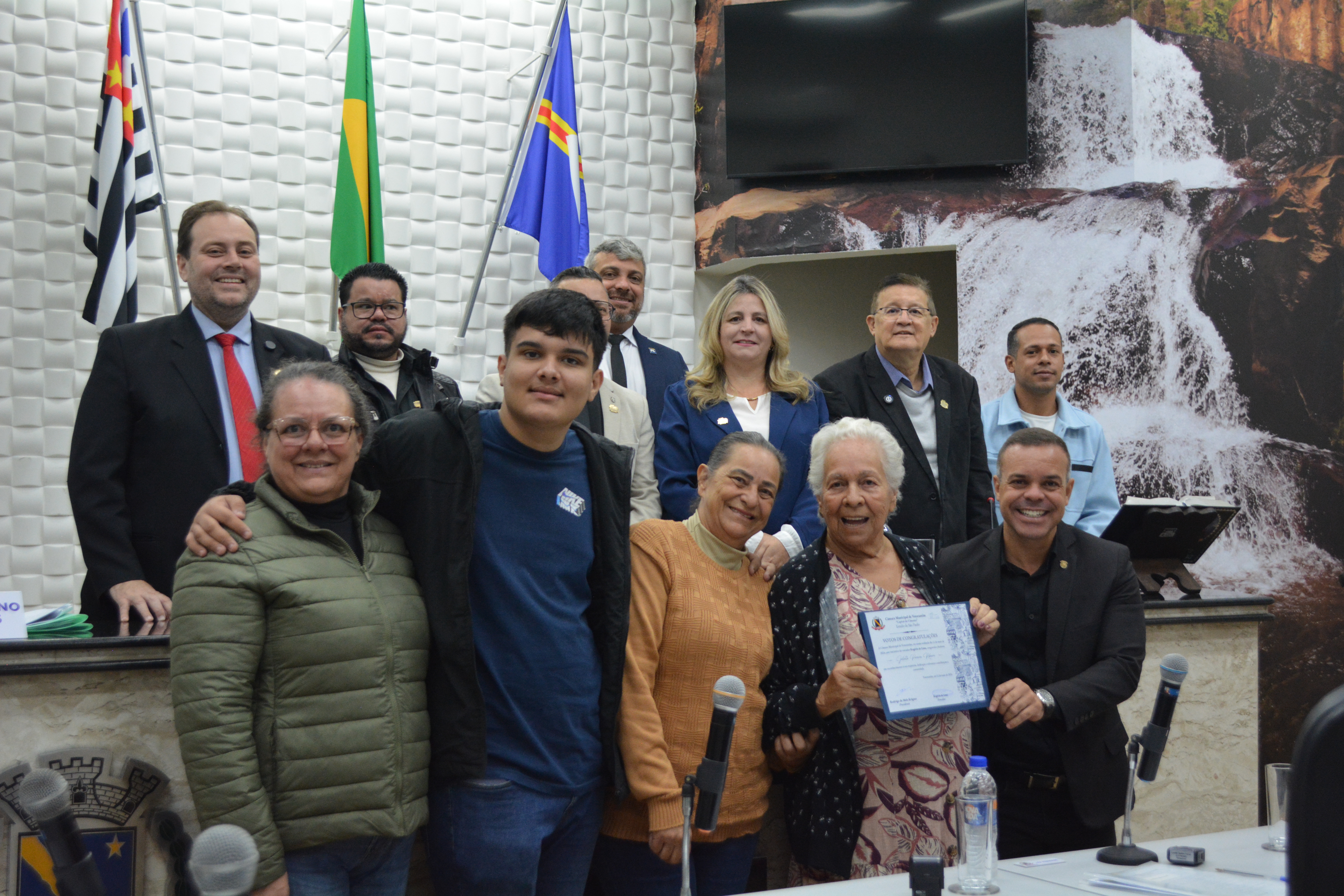 Homenagem reconhece trajetória de Julieta Pereira Ribeiro no bairro Jardim Toledo