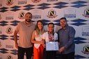 Jovem atleta de Votorantim é homenageada por conquistas na natação