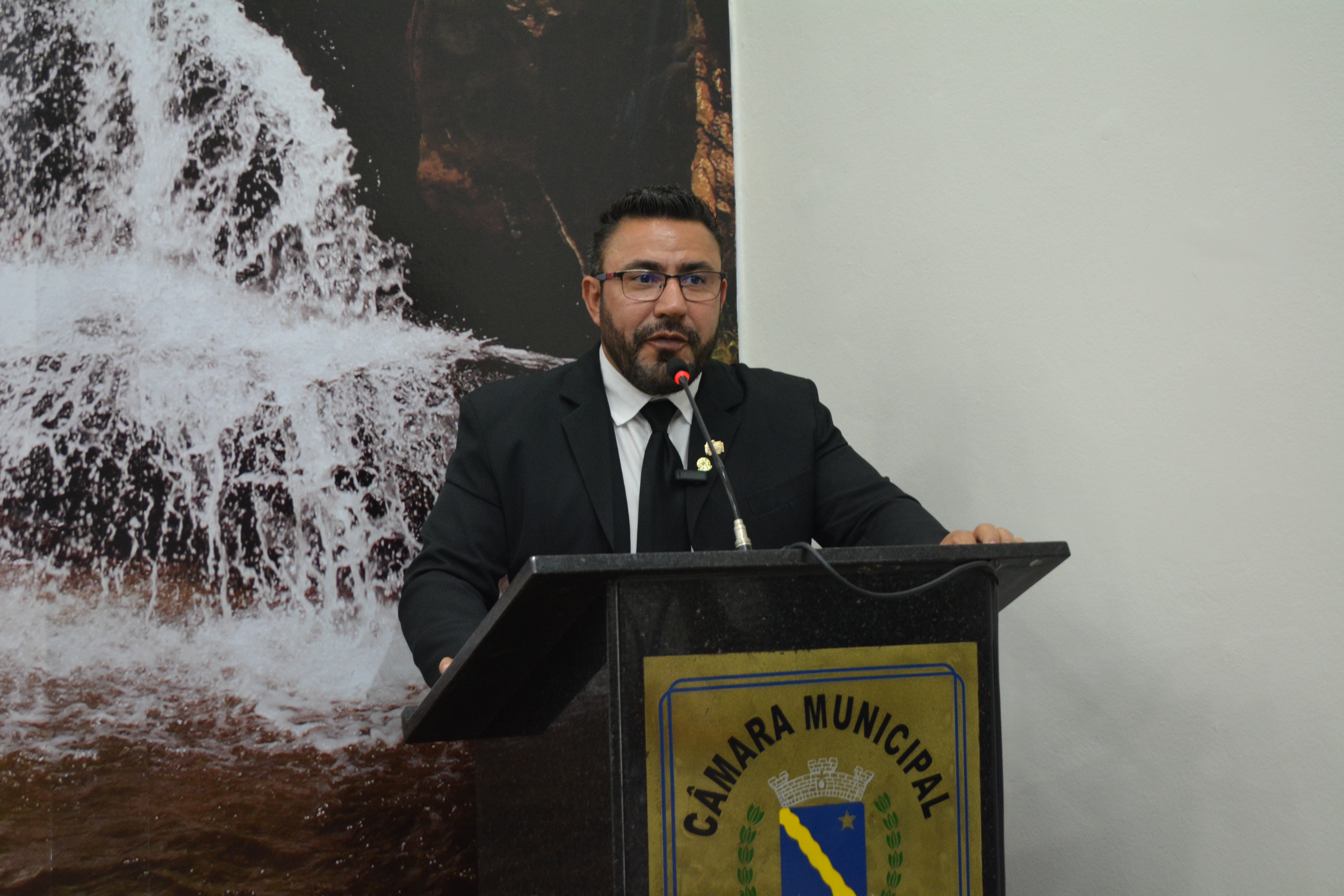 Parlamentar solicita informações sobre ampliação da educação especial e parcerias inclusivas em Votorantim