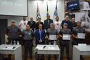 Policiais Militares recebem homenagem na Câmara Municipal de Votorantim