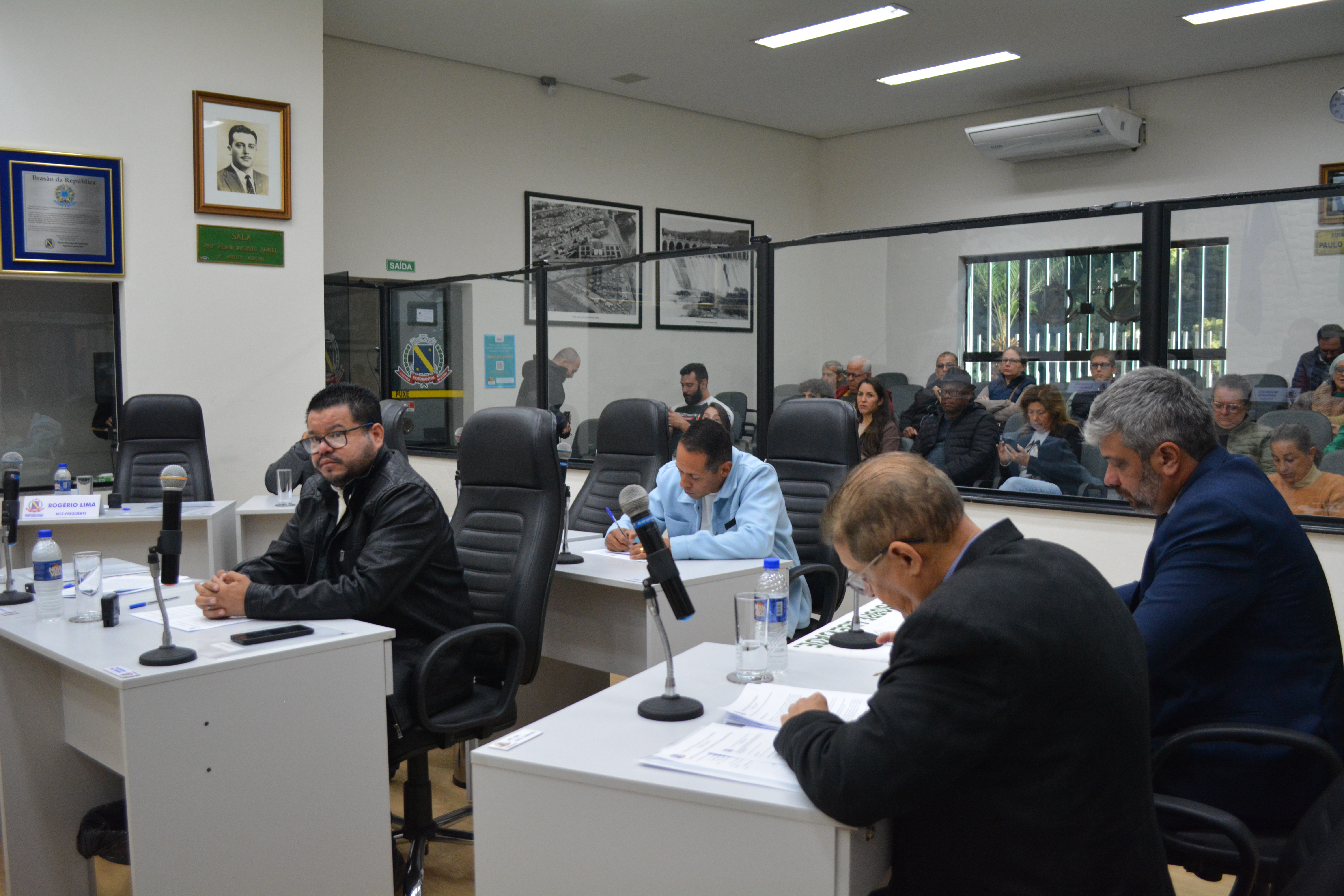 Projeto concede revisão salarial e valorização aos servidores da Câmara de Votorantim