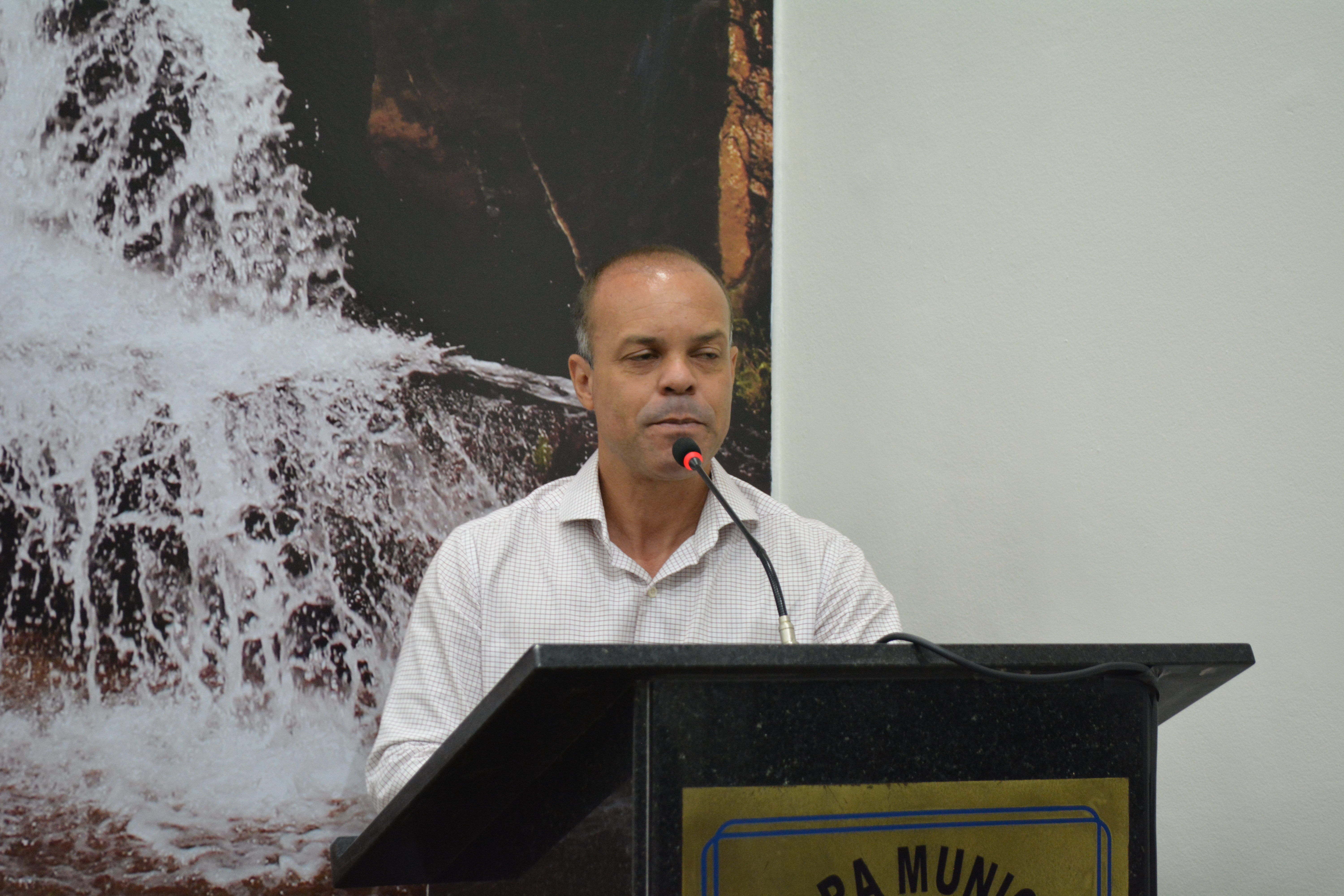 Requerimento aprovado sobre alimentação adequada e protocolos escolares para alunos diabéticos marca a 42ª Sessão Ordinária