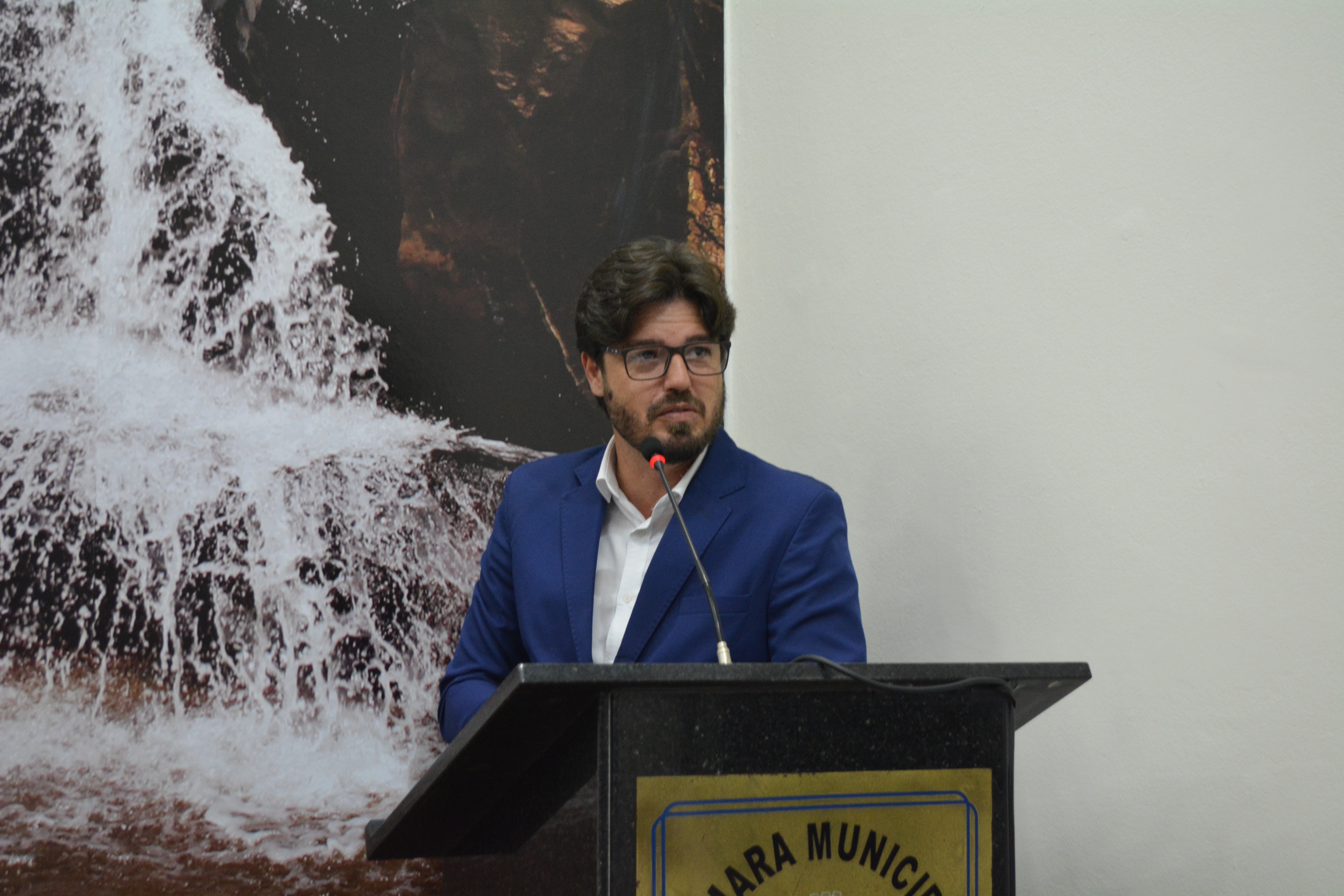 Requerimento sobre falta de medicamentos nas UPAs é aprovado na 42ª Sessão Ordinária