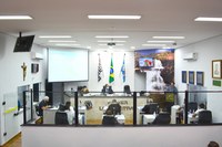 Sessões na Câmara continuam no mesmo horário