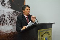 Vereador Cirineu Barbosa quer implantação de contêineres destinados a resíduos recicláveis