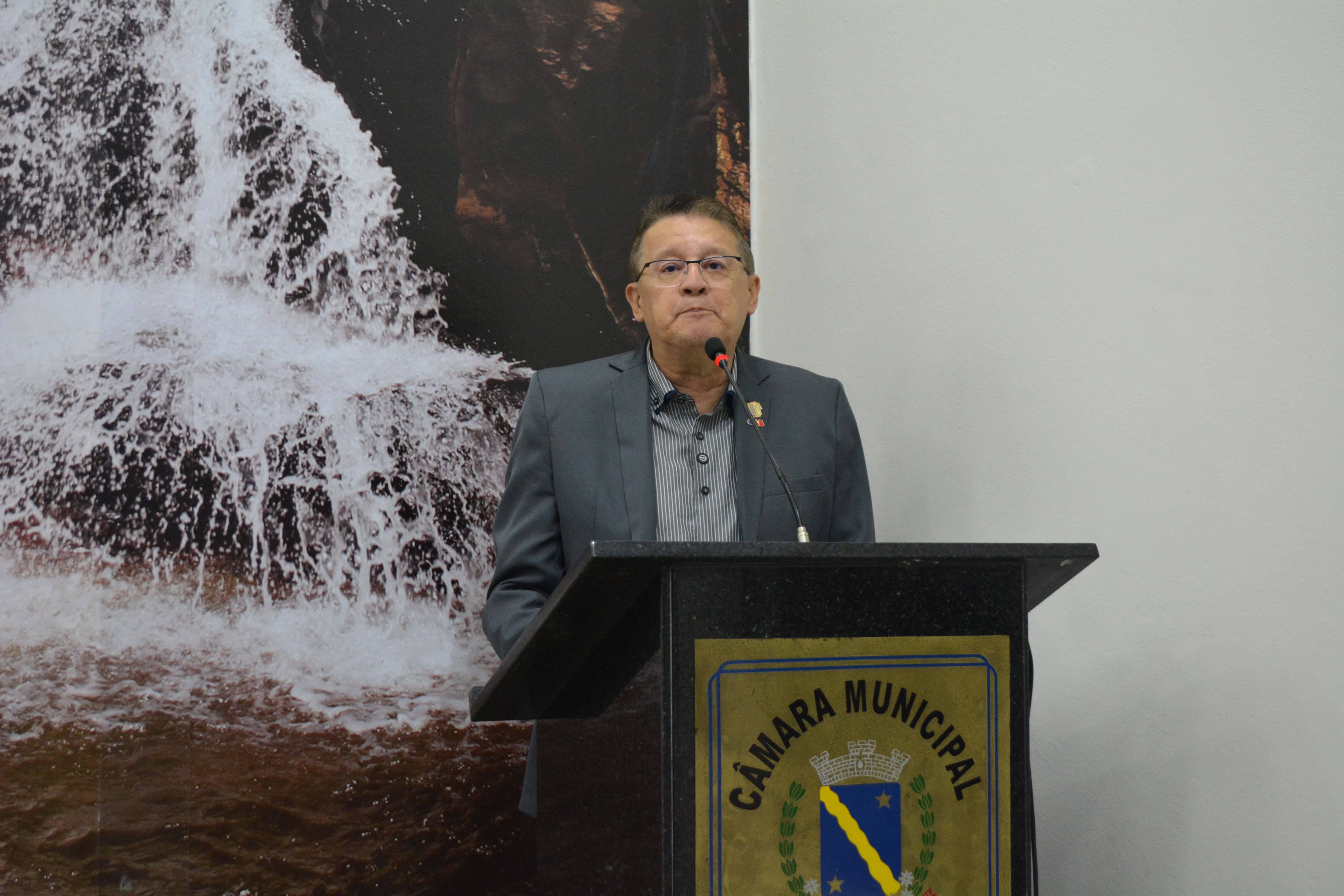 Vereador cobra falta de manutenção da iluminação Pública