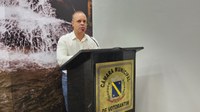 Vereador cobra informações sobre atendimento especializado a alunos com deficiência na rede municipal de ensino