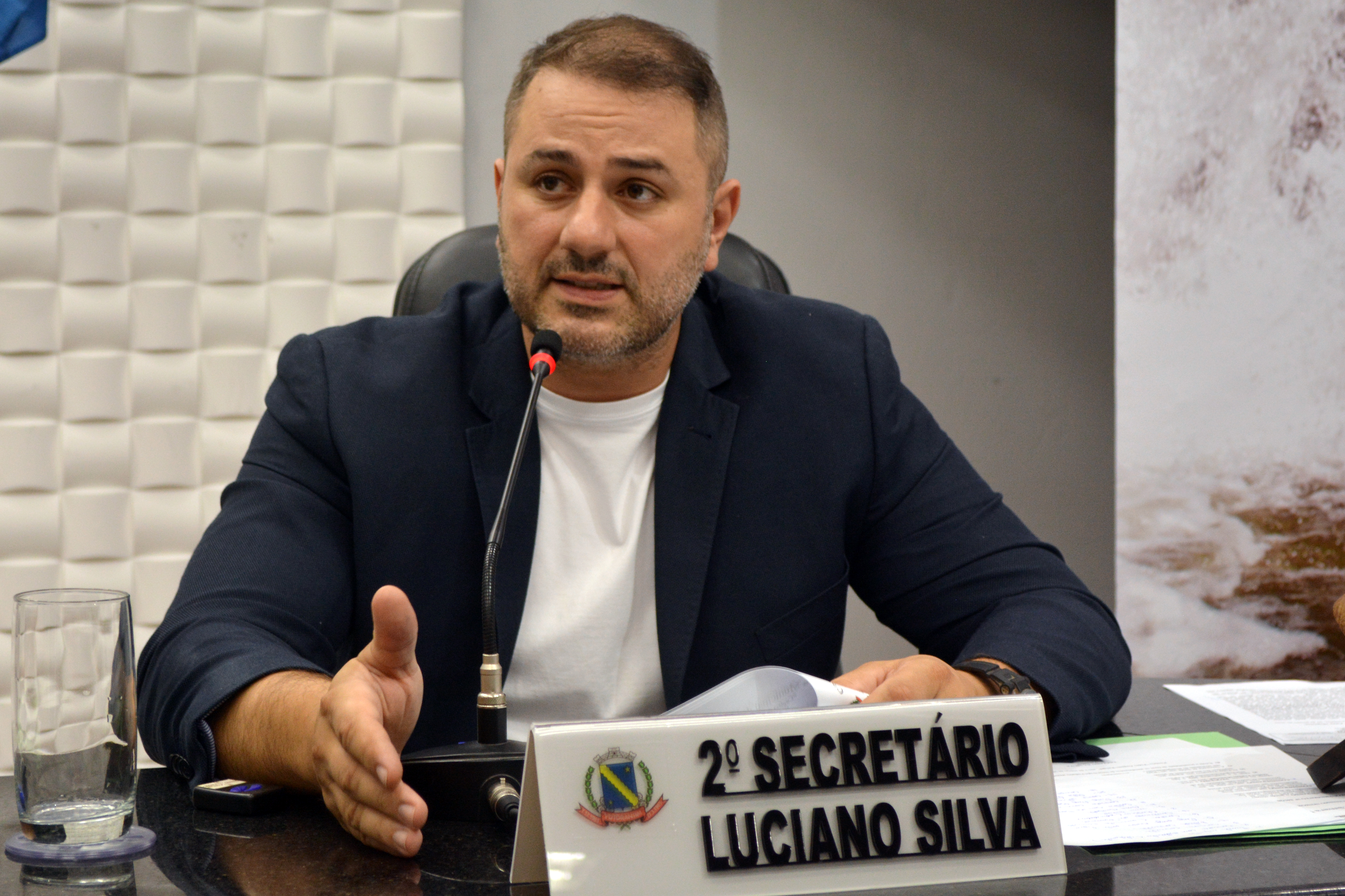 Vereador cobra informações sobre cancelamento de atendimentos pelo CAPS