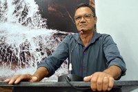 Vereador cobra manutenção de vias públicas no Bairro dos Morros