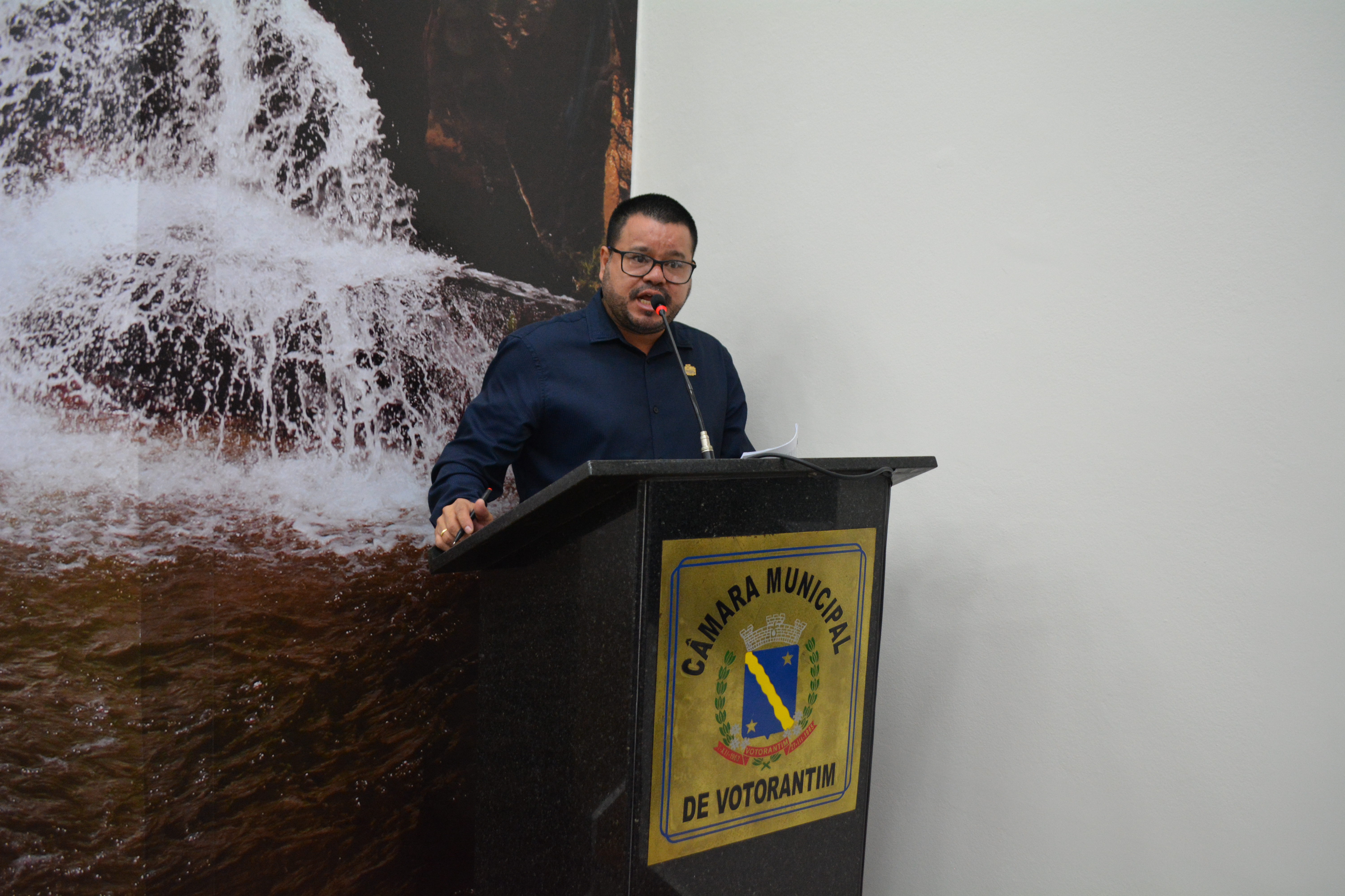 Vereador cobra melhorias na Central de Regulação de Vagas da Saúde