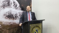 Vereador cobra planejamento para expansão de serviços públicos na região da Vila Santo Antônio