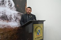 Vereador cobra providências sobre problemas estruturais em unidade de saúde recém-inaugurada