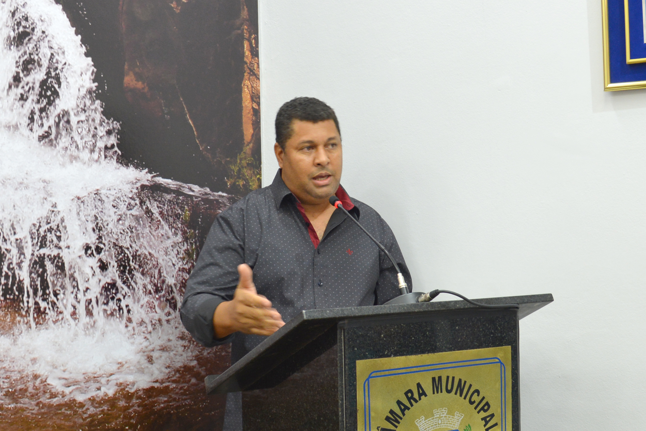 Vereador faz questionamentos ao secretário de Administração de Votorantim