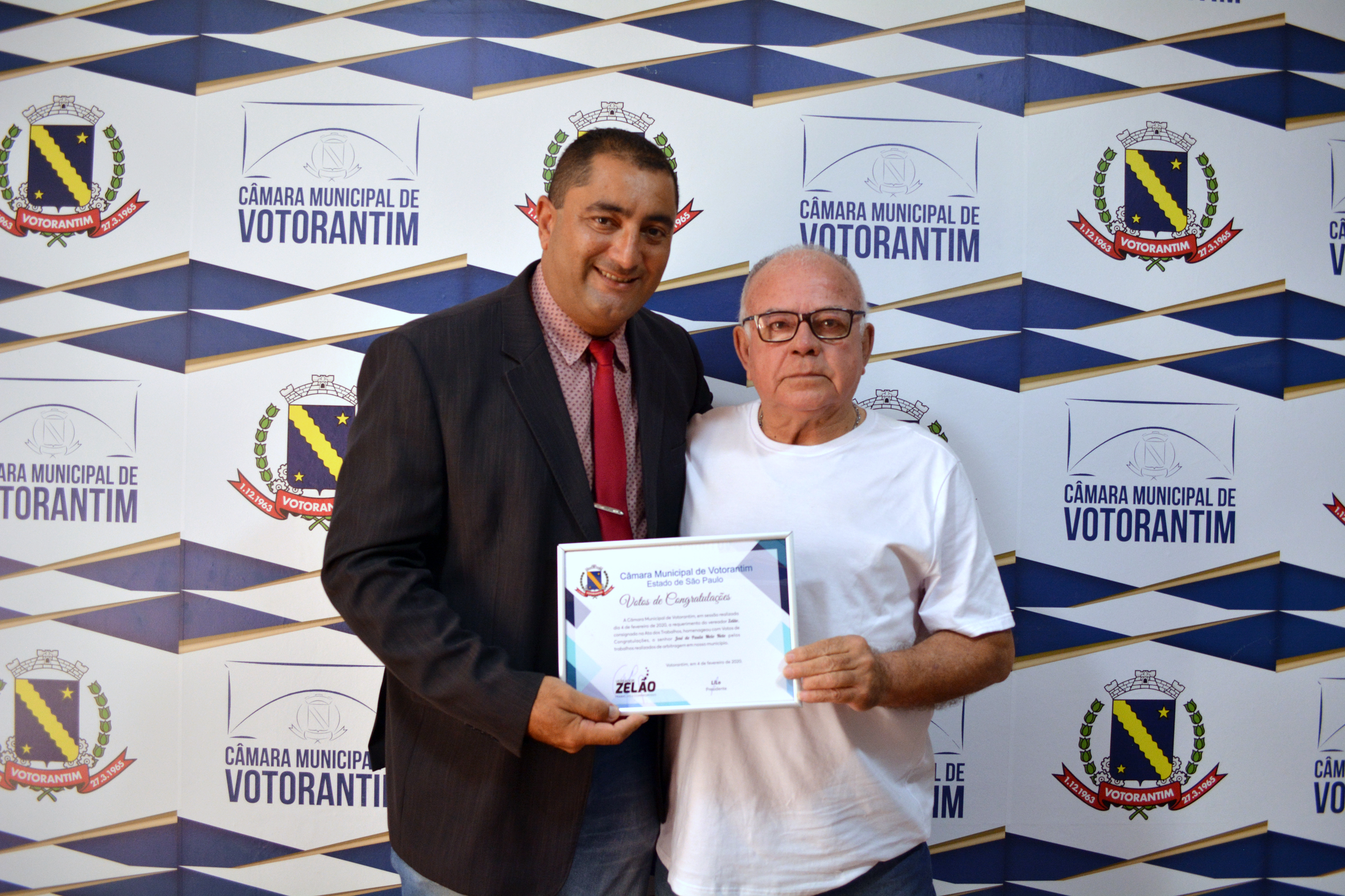 Vereador homenageia árbitro votorantinense   