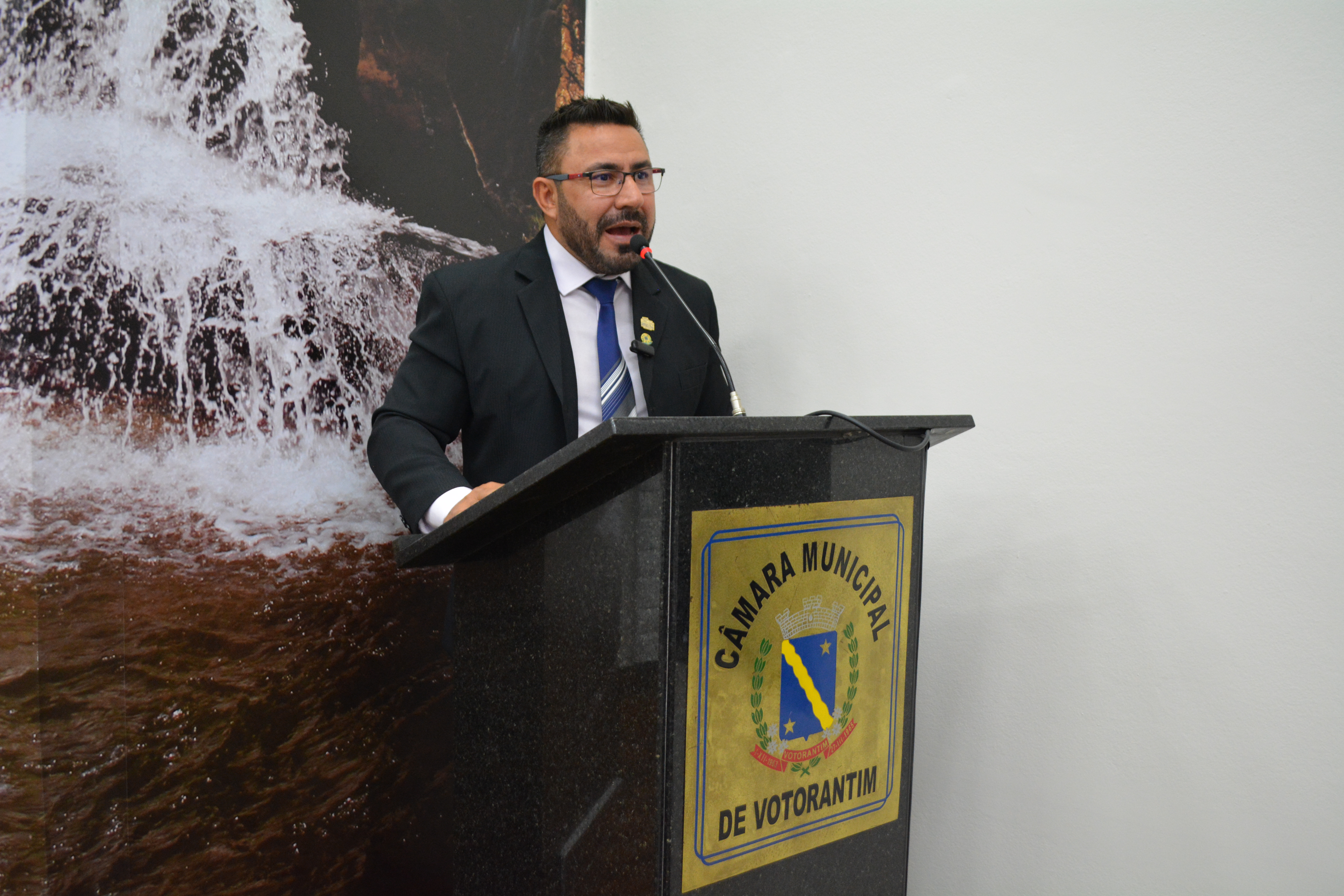 Vereador pede estudo para ampliar horário das creches municipais