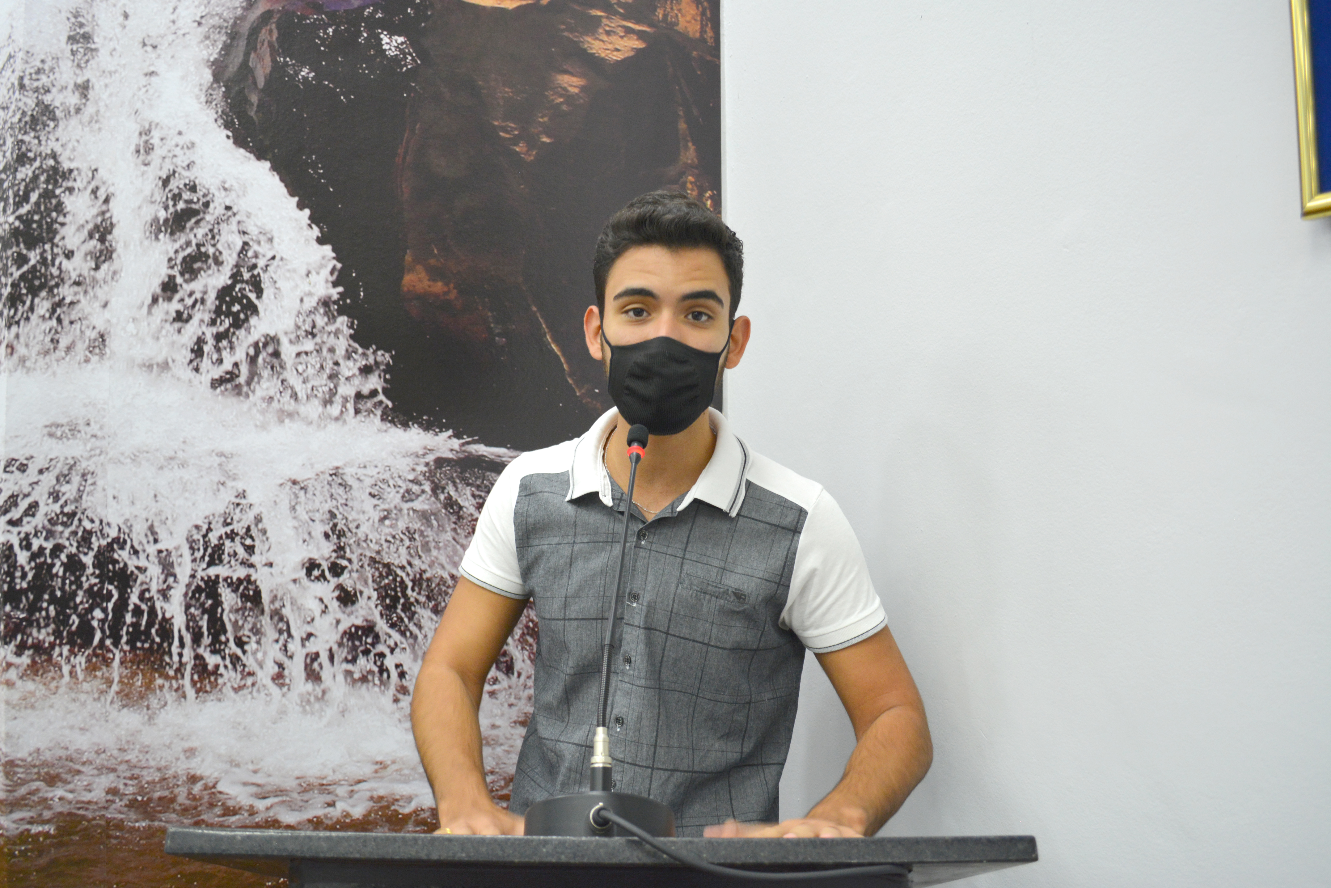 Vereador quer festa junina em formato drive thru