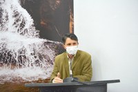 Vereador quer vistoria nos postes da companhia de energia e nos cabeamentos de todas as empresas de telefonia e internet