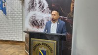 Vereador solicita cobertura em área de entrega de leite na UBS do Jardim Novo Mundo