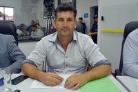 Vereador solicita melhorias em vias do município