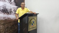 Vereador solicita melhorias em viela no Jardim Archilla