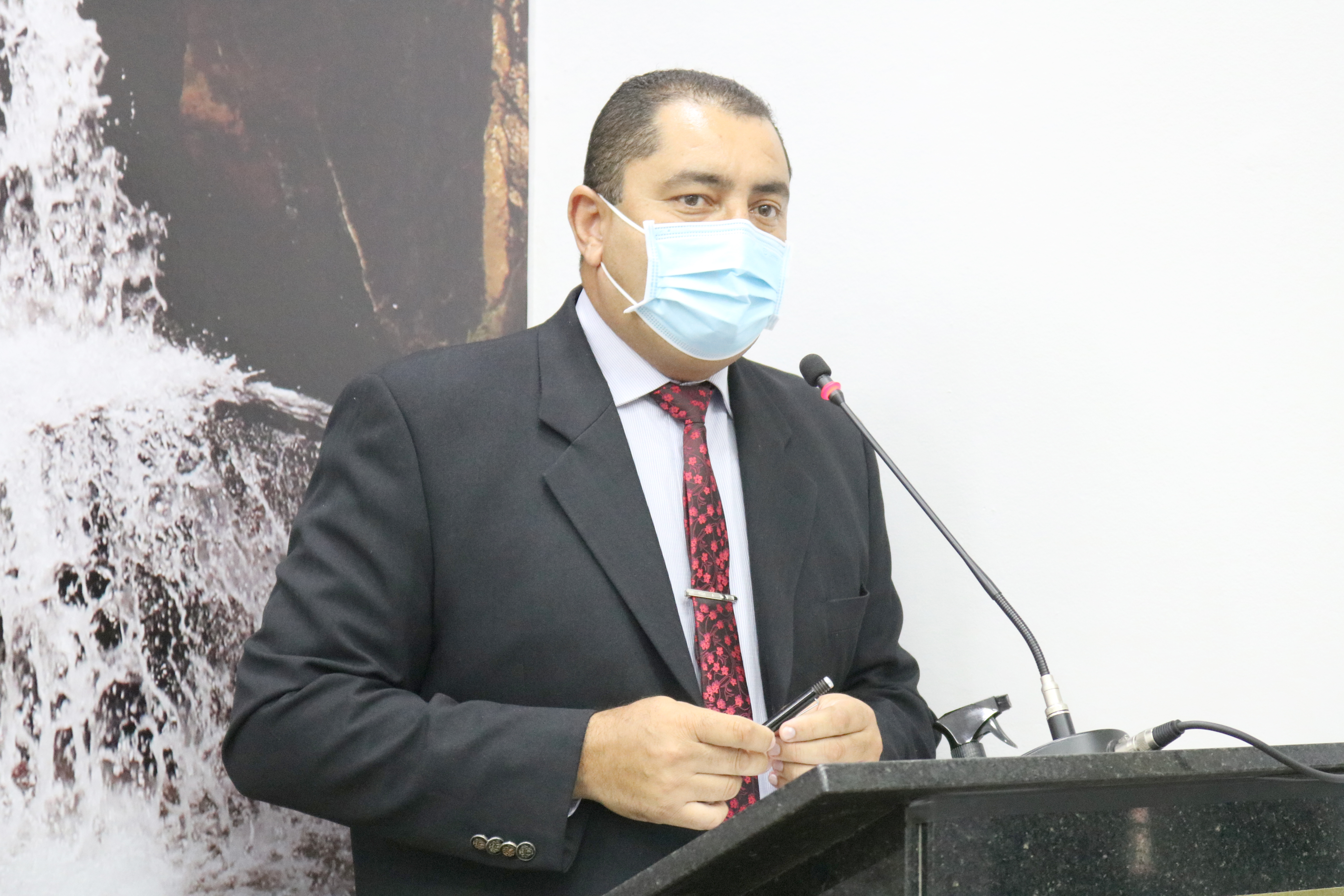 Vereador solicita providências para auxílio dos aposentados e pensionistas do município