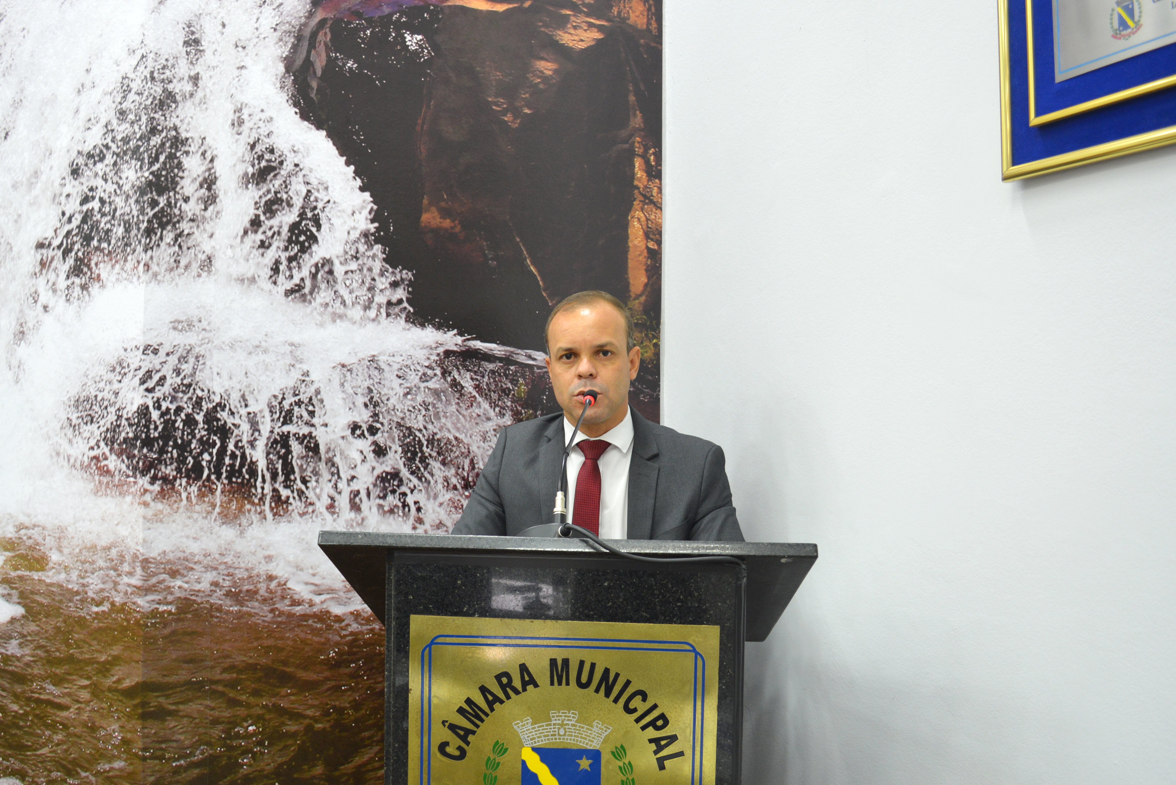 Vereador solicita reforma em prédio da UBS do Jardim Novo Mundo